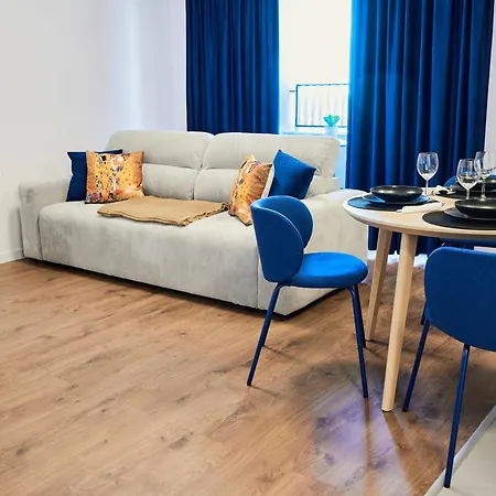 Sunset View Tudor - By Open House