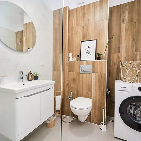 Апартаменти Sunset View Tudor - By Open House