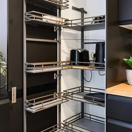 Sunset View Tudor - By Open House * تيميشورا